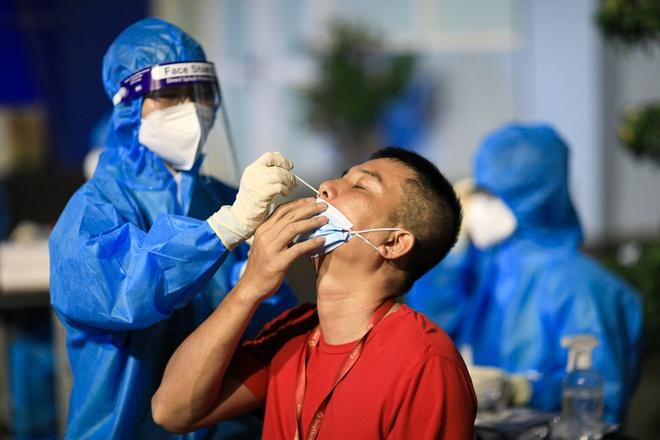 Thông tin 70 F0 tại một ngân hàng ở quận Tân Bình là sai sự thật-1