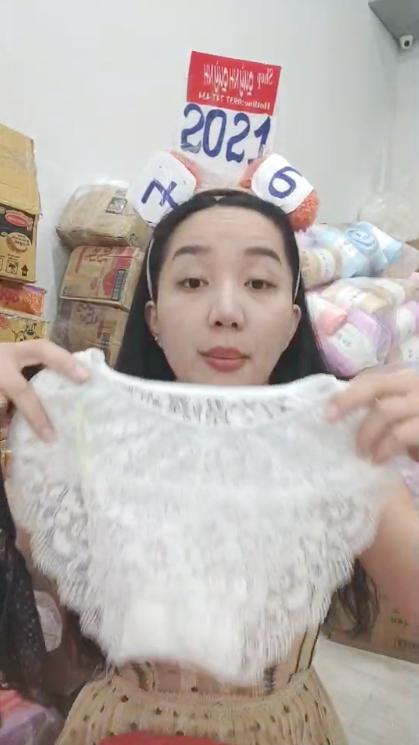 Vợ Lê Dương Bảo Lâm vẫn livestream chốt đơn ầm ầm dù bị cấm bán hàng-6