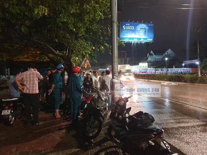 Vô tình đi qua thấy tai nạn, ông Dũng Lò Vôi tặng luôn gia đình 100 triệu-3