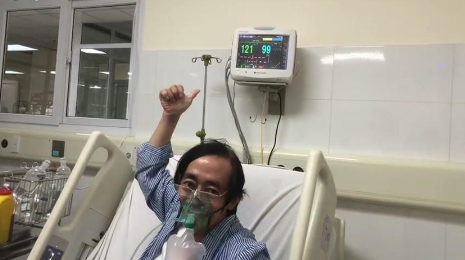 Giang Còi lạc quan dù bệnh nặng, phải lấy ven chân vì tay sưng to bầm tím-8