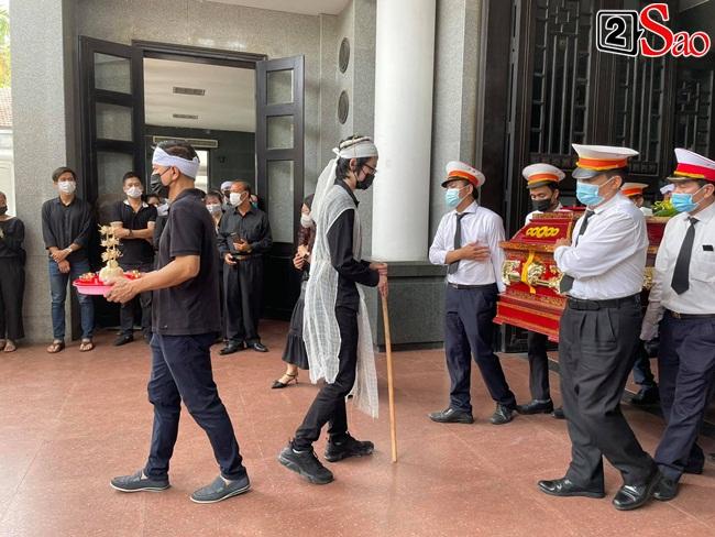 Minh Tiệp khóc, Đỗ Mỹ Linh lặng người trong tang lễ hoa hậu Thu Thủy-25