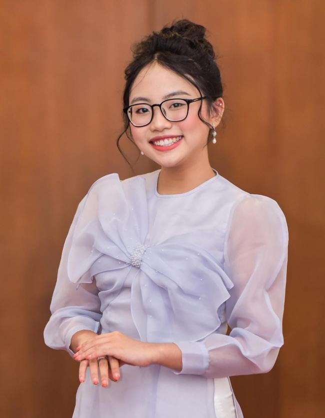 Nhìn Phương Mỹ Chi tuổi nhỏ đã có tài sản to, netizen xót xa Hồ Văn Cường-1