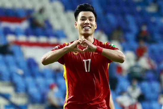 VFF thưởng 1 tỷ, tuyển Việt Nam được Chủ tịch nước thưởng thêm tỷ nữa!