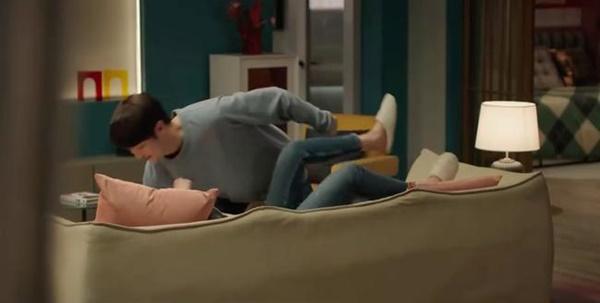 Lộ cảnh Dương Mịch - Hứa Khải ôm hôn, nhà trai bế nhà gái lên người với tư thế 18+-5