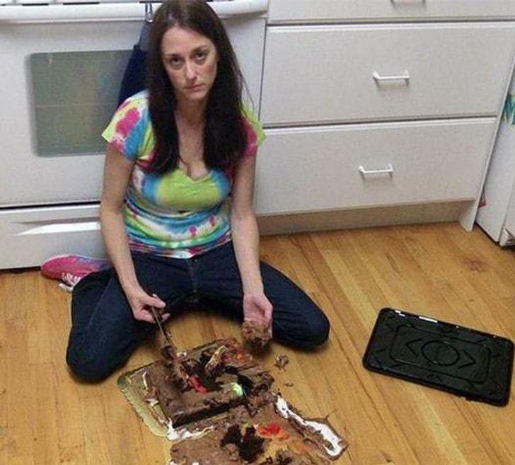 Nếu bạn thấy hôm nay quá mệt mỏi, hãy nhìn các thánh max nhọ mà vui lên!-9