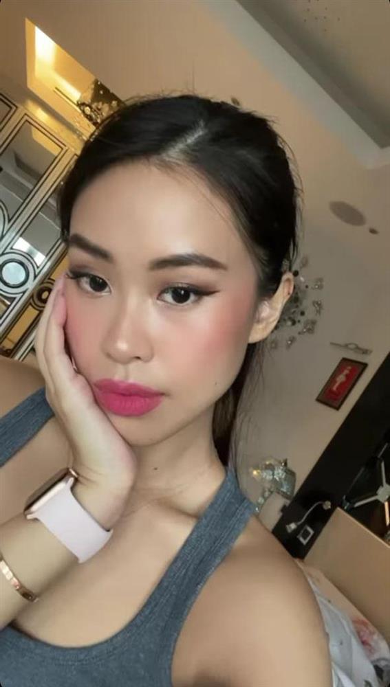 Loạt ảnh ở nhà vẫn đẹp của ái nữ tỷ phú Johnathan Hạnh Nguyễn-3