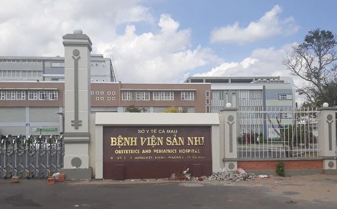 Trở về từ vùng dịch, bé gái 15 tuổi bất ngờ chuyển dạ sinh con-1