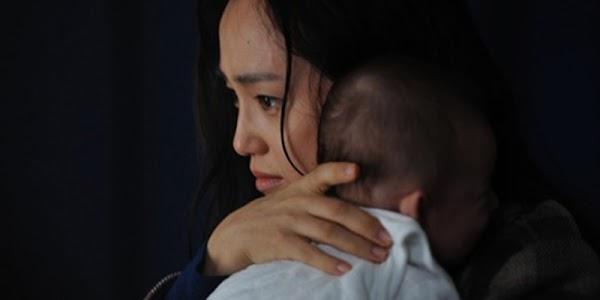 Chồng với tình nhân cùng qua đời, bố anh ta gọi tôi đến rồi chỉ vào đứa bé nằm trong nôi-2