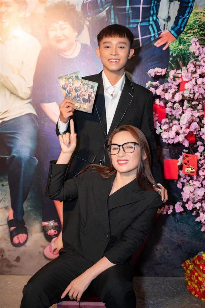 Trước khi bị tố thú dữ, mẹ con Phi Nhung - Hồ Văn Cường tình cảm ngập tràn-9