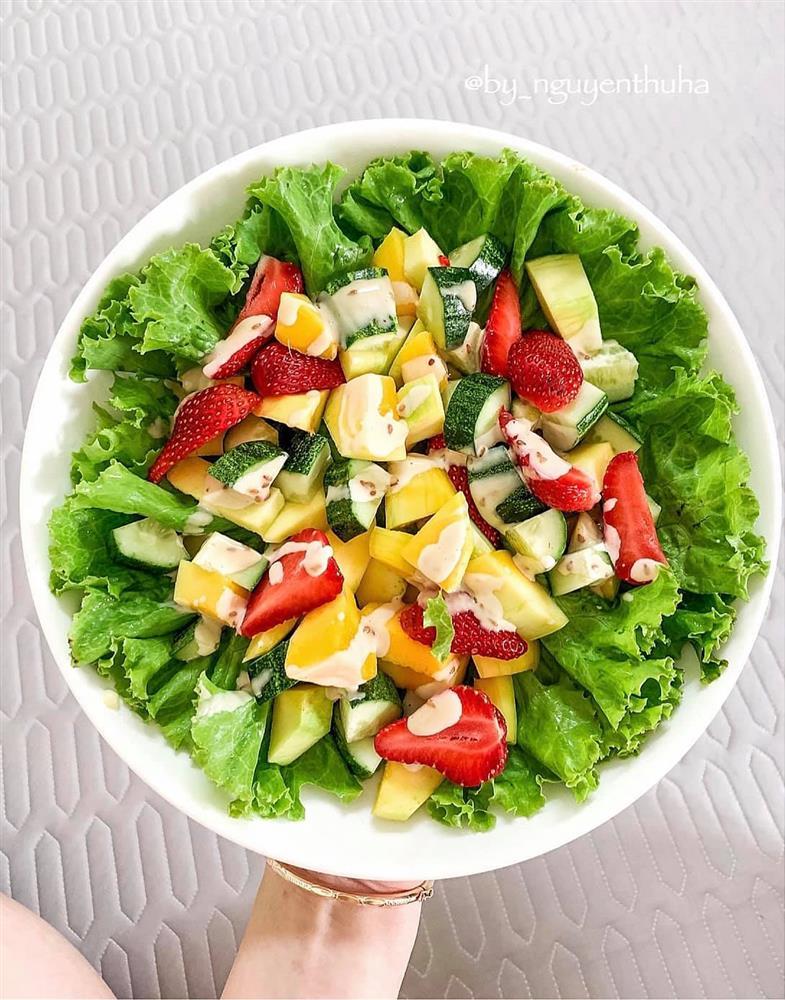 Gái xinh chia sẻ loạt đĩa salad thanh mát cho mùa hè, hội chị em rần rần vào xin bí kíp-8