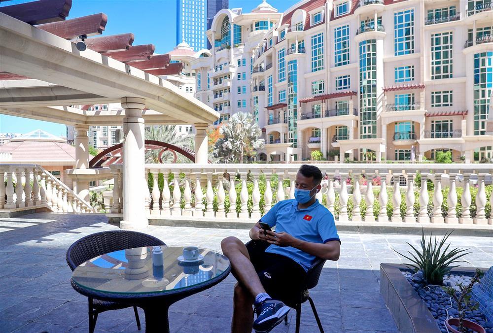 Lóa mắt trước nơi ăn chốn ở của tuyển Việt Nam tại Dubai-3