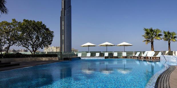 Lóa mắt trước nơi ăn chốn ở của tuyển Việt Nam tại Dubai-10