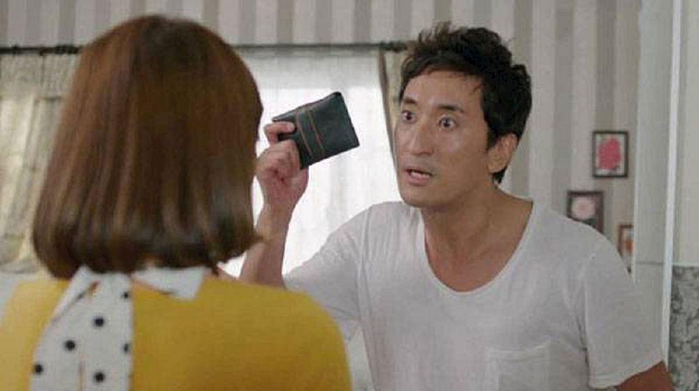 Vợ cãi lại khi bị chê nấu ăn không bằng ôsin, nào ngờ chồng chơi bài cùn khiến cô chết lặng-1