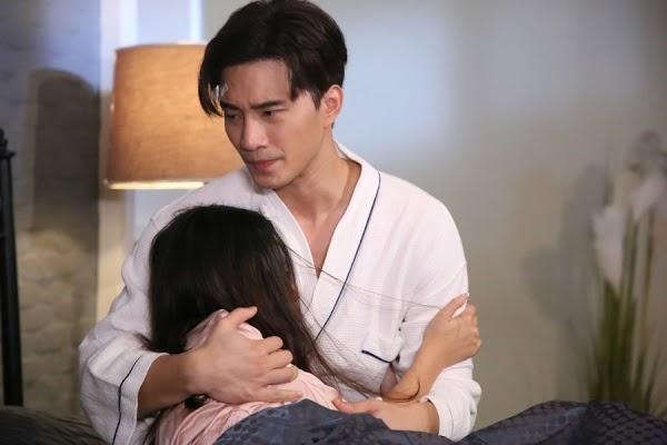 Nắm tay bạn thân đi chơi bị người yêu phát hiện, chàng trai hùng hồn chia tay-7