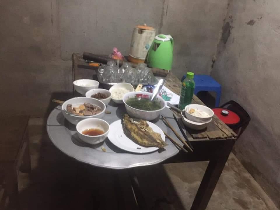 Vợ cãi lại khi bị chê nấu ăn không bằng ôsin, nào ngờ chồng chơi bài cùn khiến cô chết lặng-2