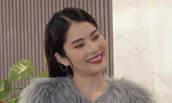 Cô Kỳ Nhông Nam Anh trong Hương Vị Tình Thân: Diễn lố nhưng thời trang bao chảnh-3