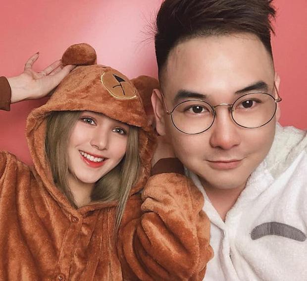 Vợ chồng Xoài Non liên tục check-in với 1001 biểu cảm lầy lội-4