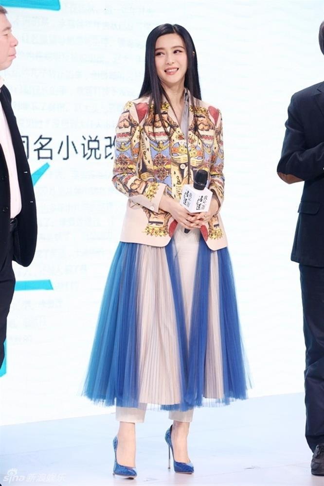 Từng là biểu tượng thời trang nhưng không ít lần Phạm Băng Băng mặc xấu-4