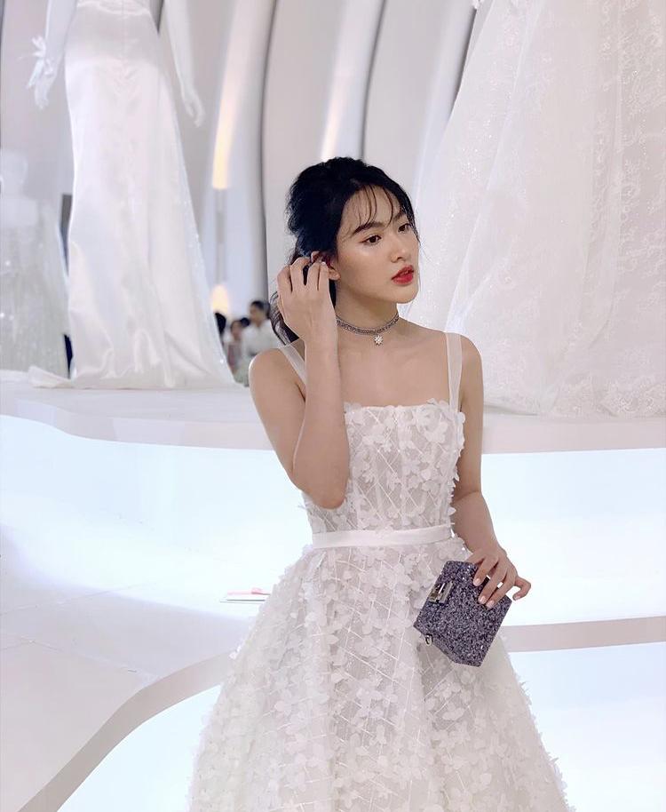 Body gợi cảm ngắm là mê của Minh Trang Cây Táo Nở Hoa-8