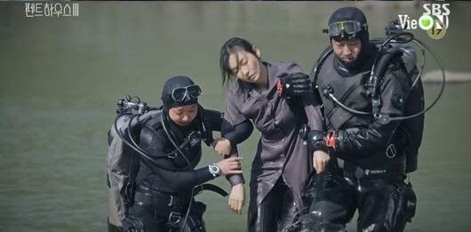 Anh trai song sinh Logan Lee cực ngầu khi chào sân Penthouse 3 tập 2-4