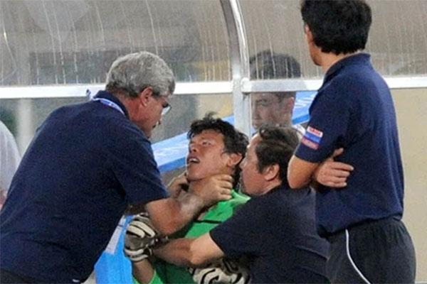 Ảnh nóng của Công Phượng và Tấn Trường trước trận gặp UAE-5