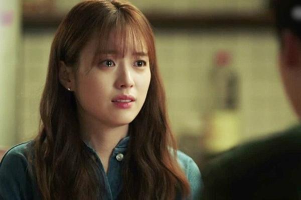 Ly hôn để lại cho vợ căn nhà chật hẹp, 4 năm sau quay lại, chồng cũ choáng váng-3