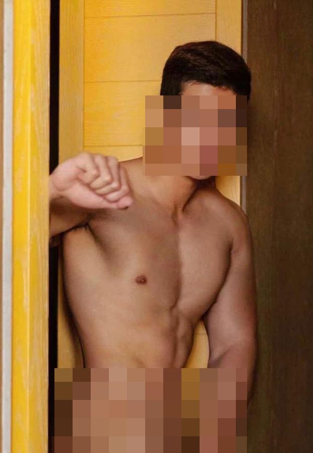 Trước khi bị nghi lộ clip nóng, soái ca Người Ấy Là Ai thích style khoe hàng-7