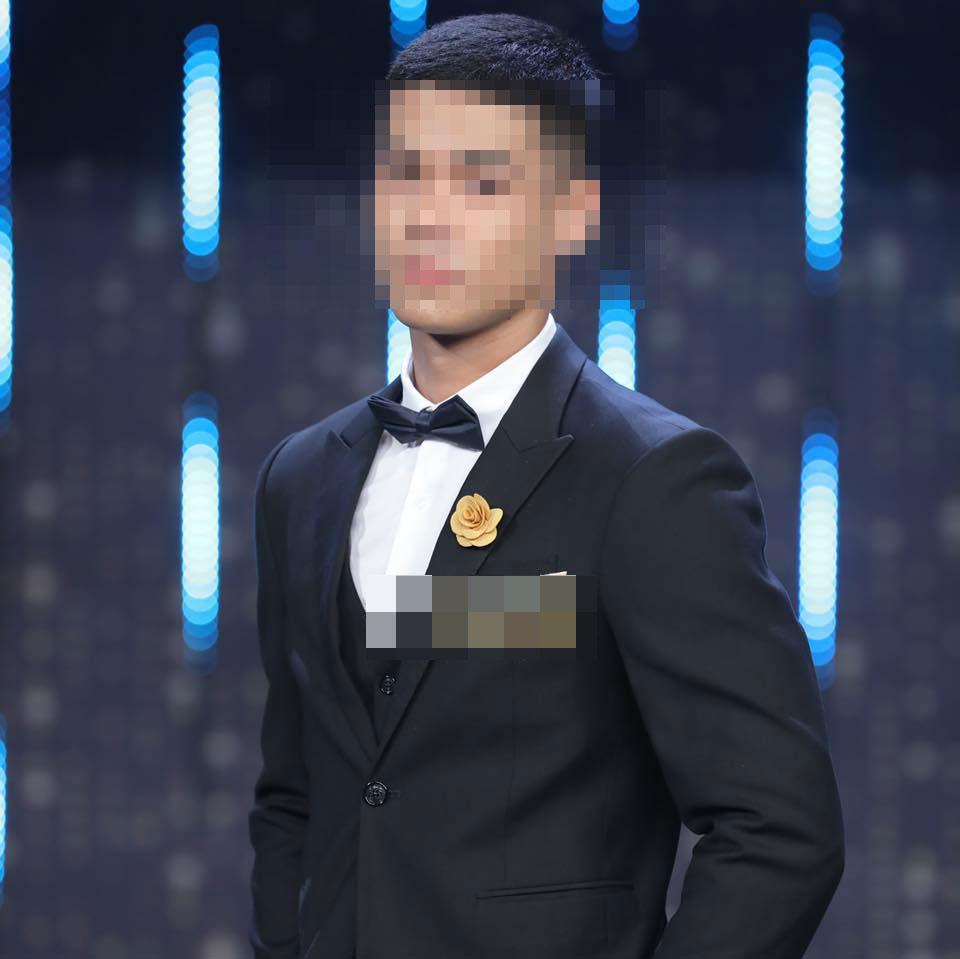 Trước khi bị nghi lộ clip nóng, soái ca Người Ấy Là Ai thích style khoe hàng-3