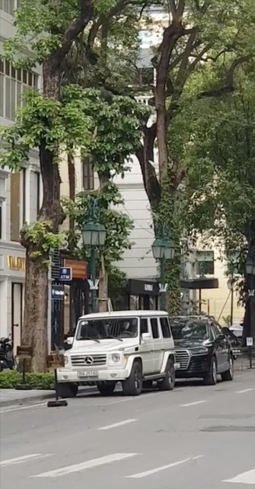 Tìm ra con đường check-in của giới siêu giàu Hà Nội-2