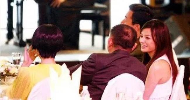 3 kẻ thù của Triệu Vy trong Cbiz: Với Phạm Băng Băng có thể hòa giải được nhưng tại sao Chương Tử Di thì không?-2