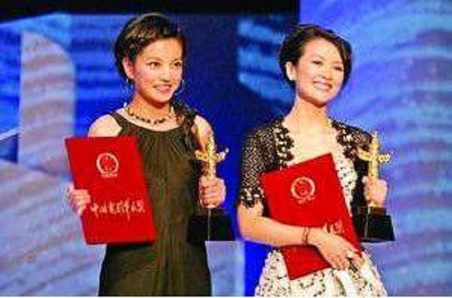 3 kẻ thù của Triệu Vy trong Cbiz: Với Phạm Băng Băng có thể hòa giải được nhưng tại sao Chương Tử Di thì không?-12