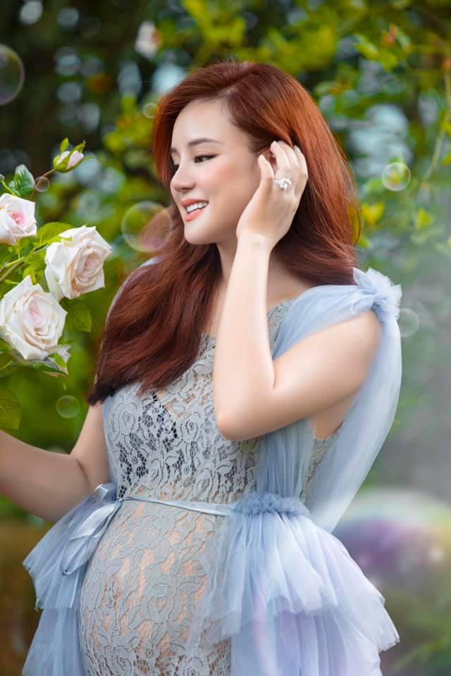 Vy Oanh mừng sinh nhật chồng hoành tráng sau ồn ào zĩ zãng zơ záy-11