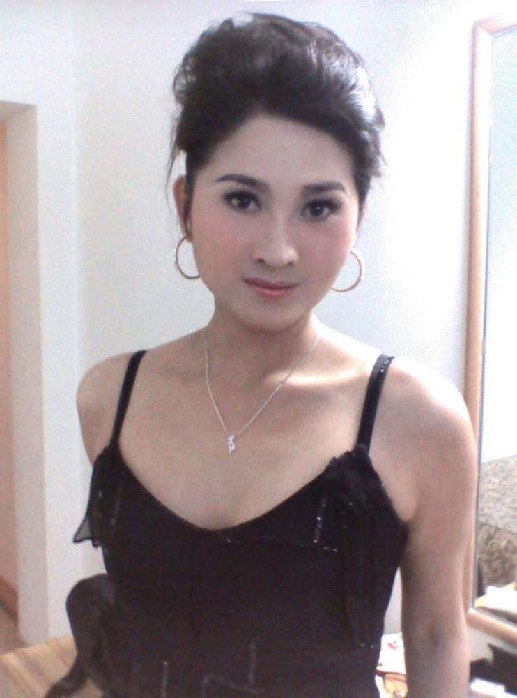 Sao nữ xinh đẹp bị ông chủ quấy rối, chấm dứt hợp đồng thành công nhưng tiền đồ dang dở?-4