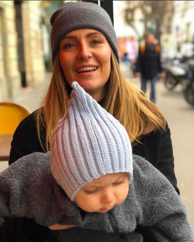 10 năm một cuộc tình cùng cô nàng làm tóc của tiền vệ Christian Eriksen đột quỵ tại Euro 2020-6