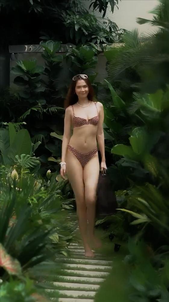 Ngọc Trinh xác nhận mất vòng eo 56, mỡ bụng rung rinh khi mặc bikini sexy-6