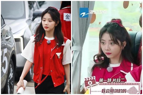 Hot lại ảnh Đàm Tùng Vận thời nhí mén, xinh như búp bê nhờ chi tiết này-12