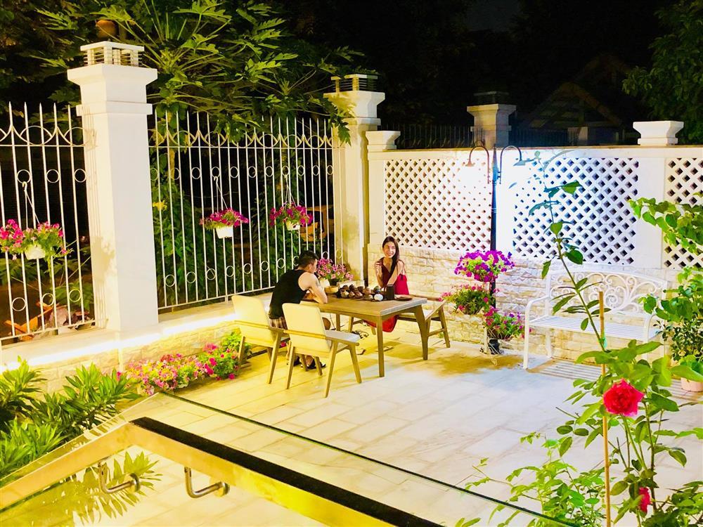 Ngắm biệt thự cao cấp của vợ chồng Thủy Tiên trước khi đập đi xây lại-9