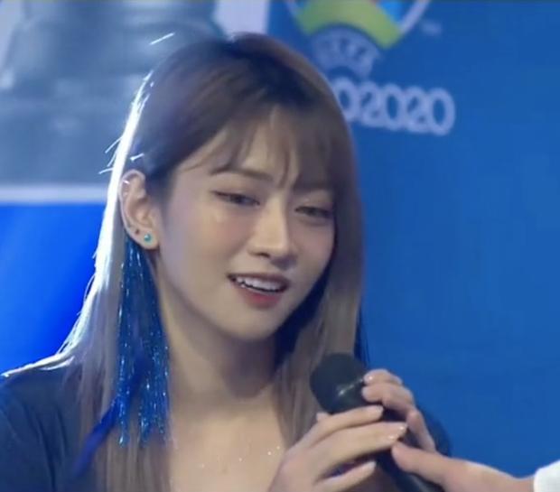 Lê Bống mắc lỗi sai cơ bản khi lên sóng truyền hình bàn luận bóng đá mùa EURO-1