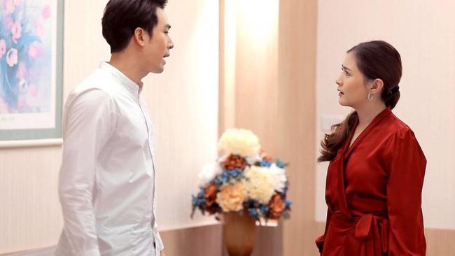 Ly hôn để lại cho vợ căn nhà chật hẹp, 4 năm sau quay lại, chồng cũ choáng váng-2