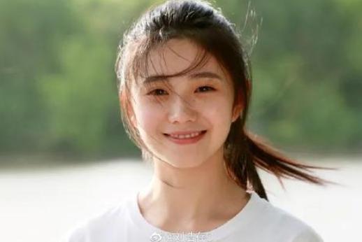 Mưu nữ lang Lưu Hạo Tồn đẹp cỡ nào trong ảnh chưa chỉnh sửa?-6