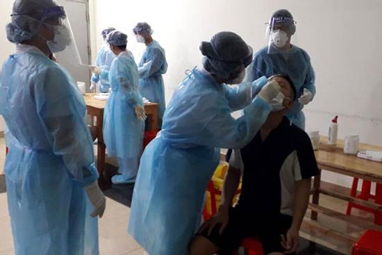 Thêm 3 ca Covid-19 ở Hà Nội: 2 người ở Đông Anh, 1 người ở Long Biên