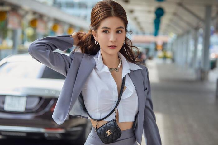 Ngọc Trinh cần làm gì để không đi vào vết xe đổ người đẹp đi hát?-6