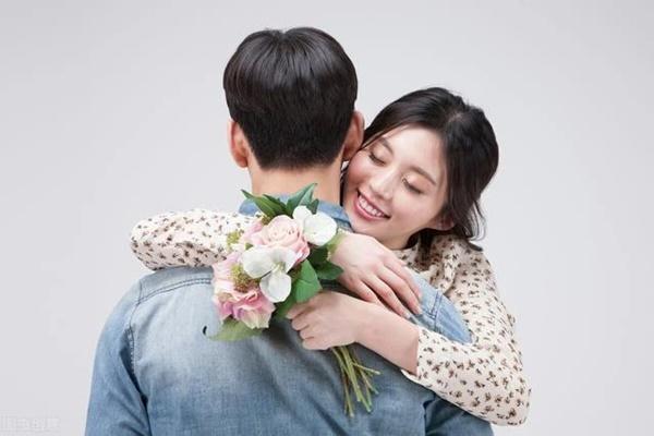 Ra chợ, nghe được cuộc nói chuyện của vợ và bác bán thịt mà tôi muốn tăng xông-2