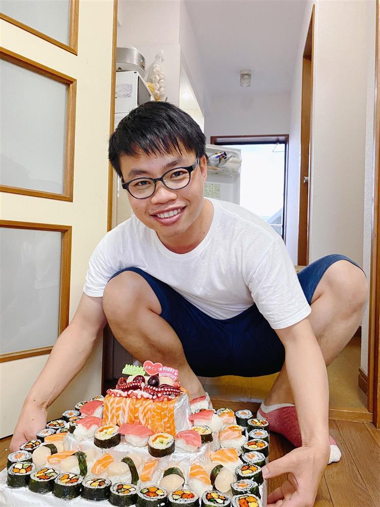 9X mất ngủ làm bánh sinh nhật tặng chồng, thành phẩm có 1-0-2 khiến ai cũng ngưỡng mộ-4