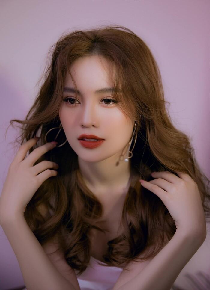 Ninh Dương Lan Ngọc makeup giống Song Hye Kyo nhưng lại khiến fan tá hỏa-6