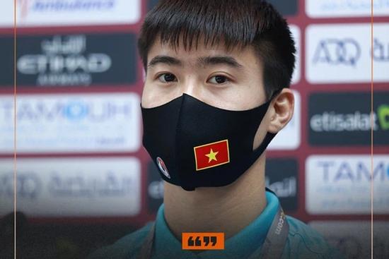 Duy Mạnh: 'Cầu thủ nhớ vợ con nhưng sẽ đồng lòng thi đấu'