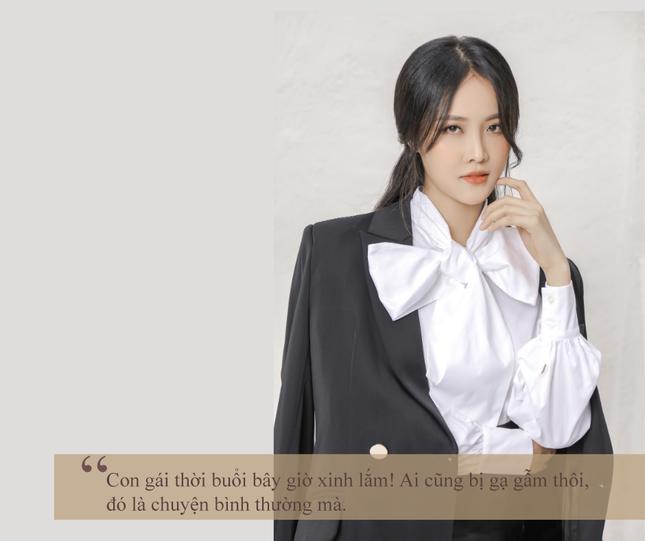 Gà mới của Ngọc Trinh bị gạ đi khách 100 triệu/đêm-10