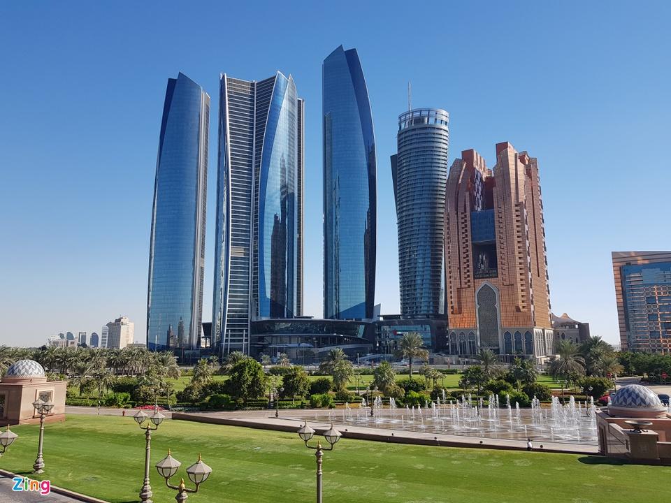 10 sự thật thú vị về UAE-9