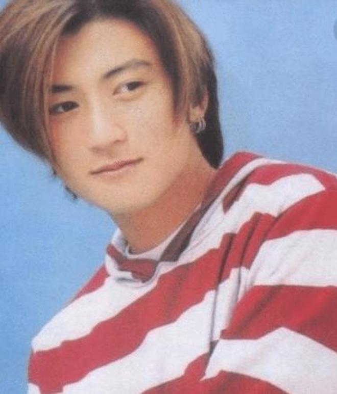 Sự thật Tạ Đình Phong bị bố ruột bán vào showbiz để trả nợ-2