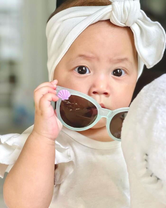 Lisa - ái nữ nhà Hà Hồ gây sốt khoảnh khắc sành điệu như fashionista nhí-3